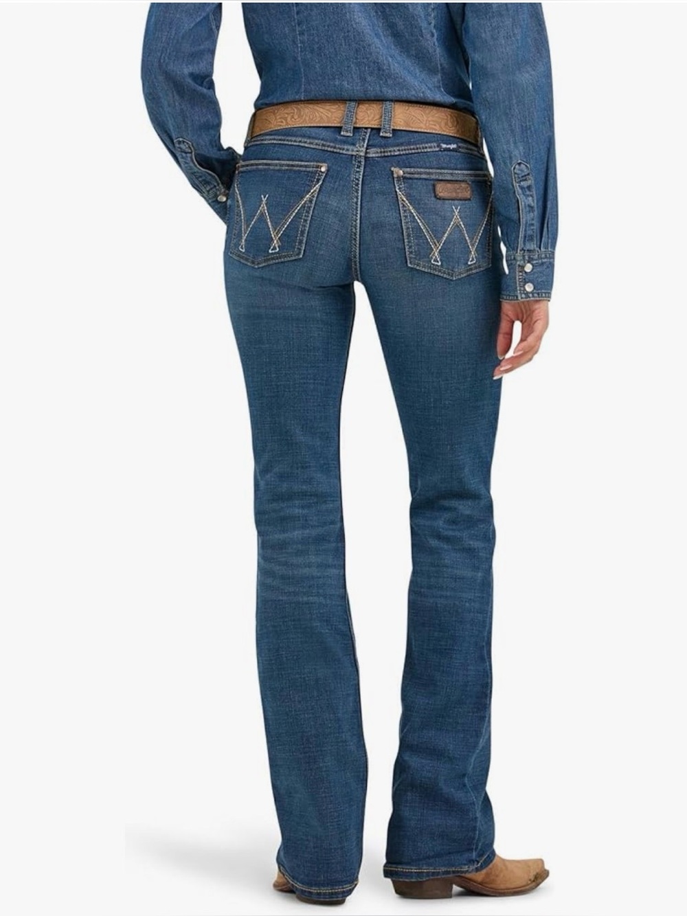 Nwt. Wrangler boot cut jeans